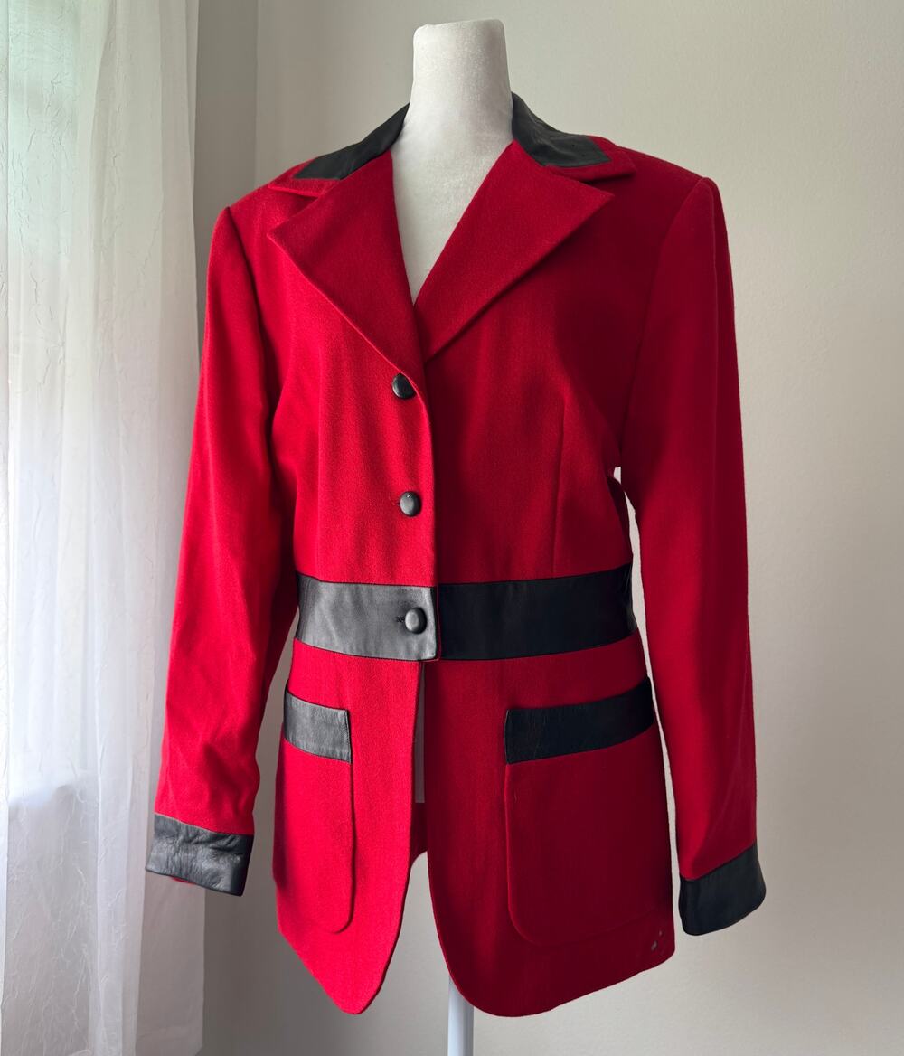Vintage ‘90s Focus 2000 by Charles Glueck 100% Wool Red & Black Blazer